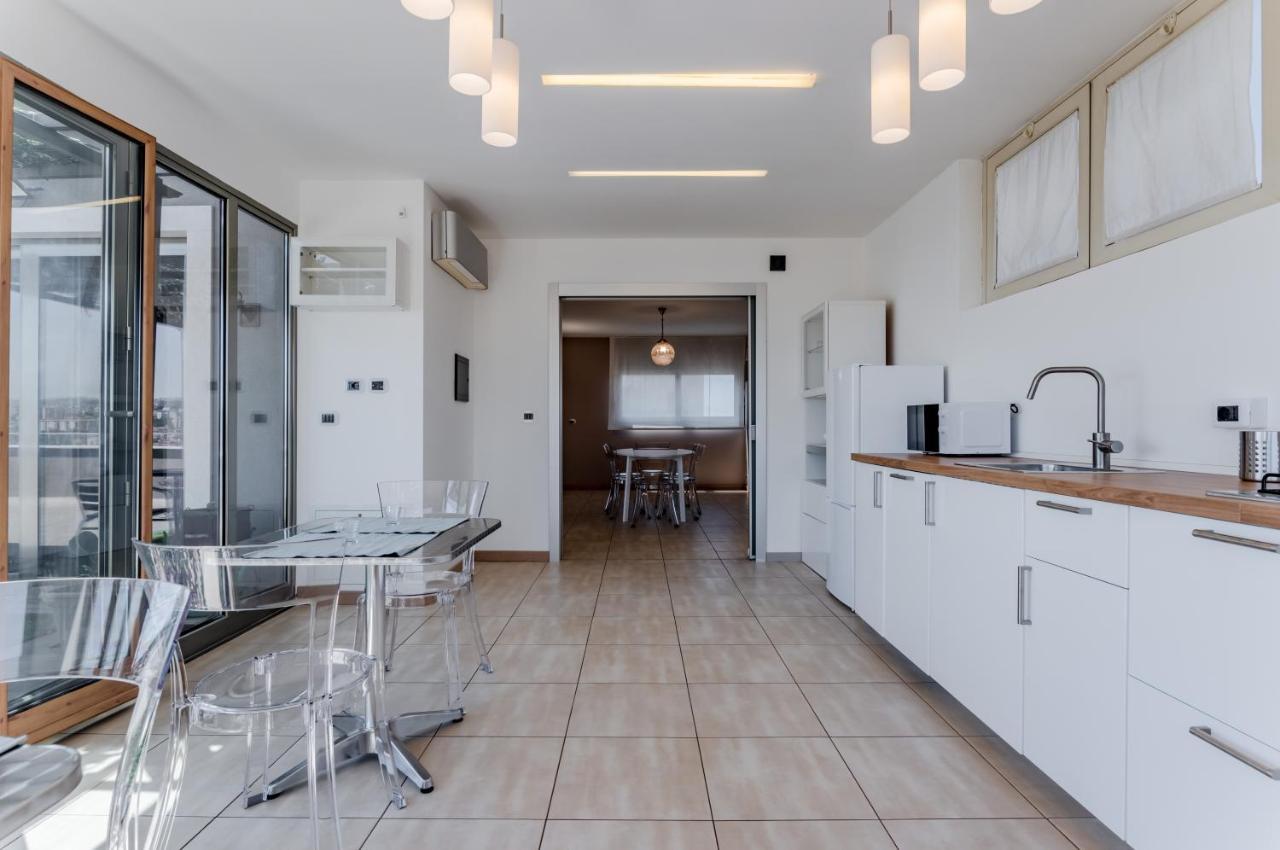 Appartamento Etna View Superior Flat With Terrace And Jacuzzi Aeroporto di Catania Fontana Rossa Esterno foto